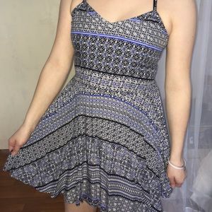 Blue/black/white dress